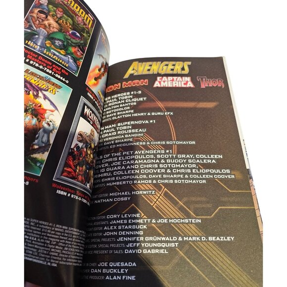 Avengers Iron Man Captain America Thor Paperback Graphic Novel Comic Book Marvel - Picture 5 of 8